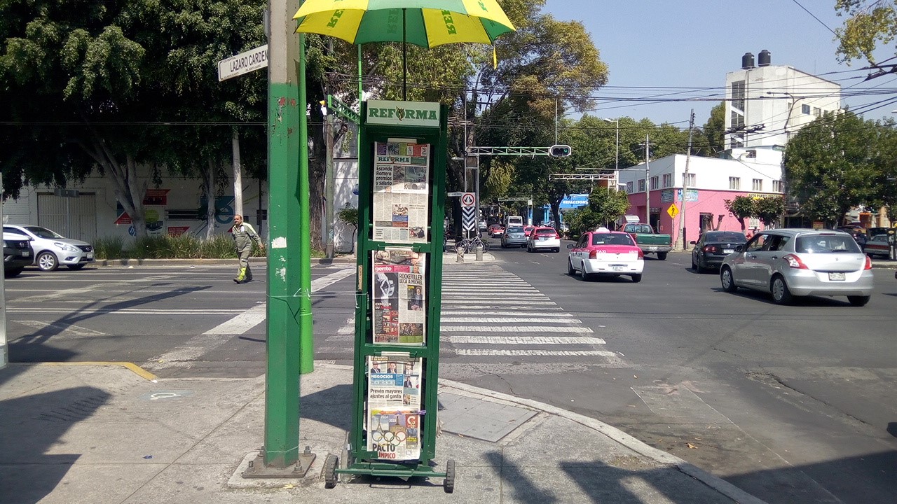 El semáforo vehicular está en funcionamiento. Cruce ID: 538